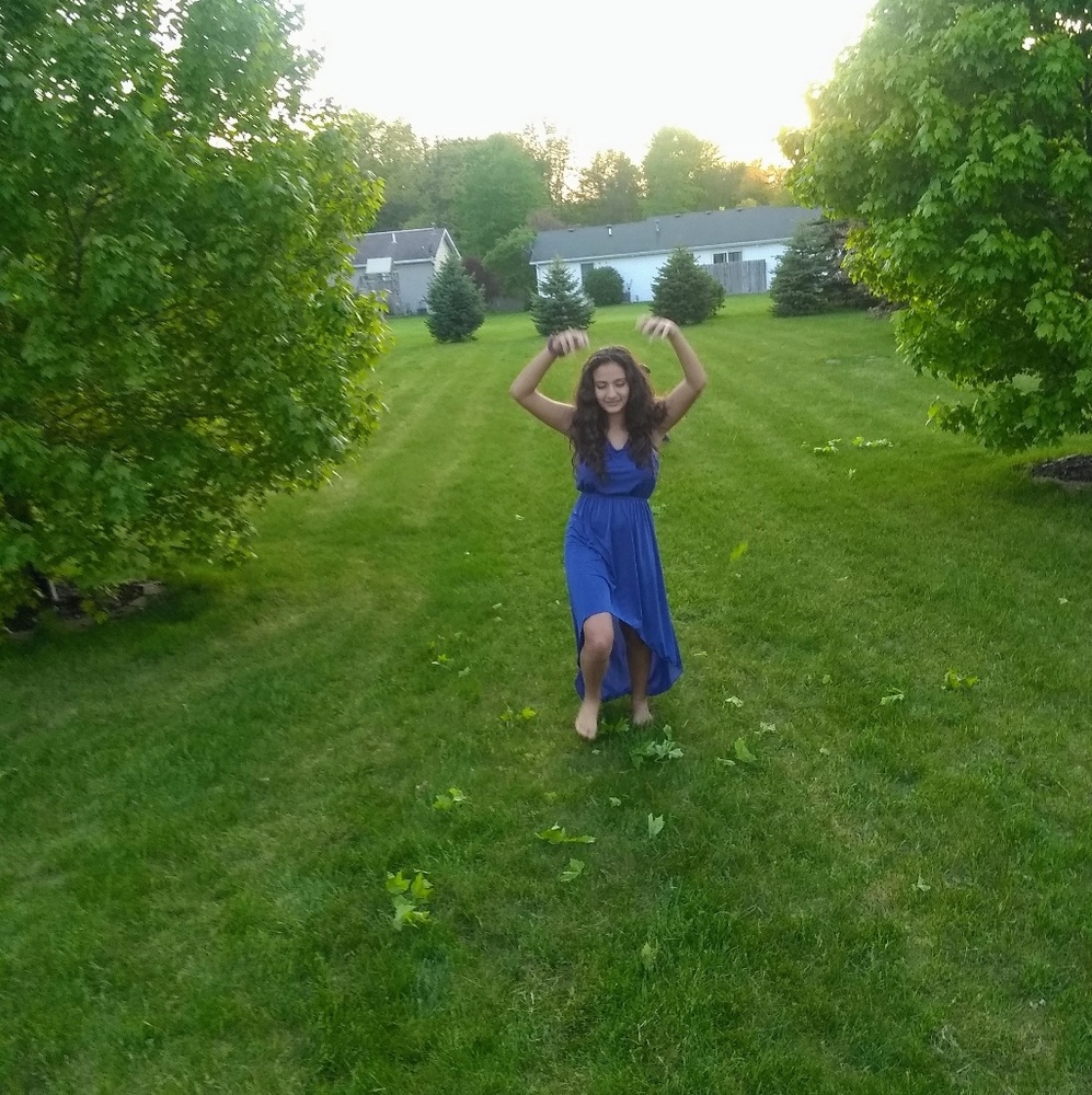 Meet your Posher, Mya